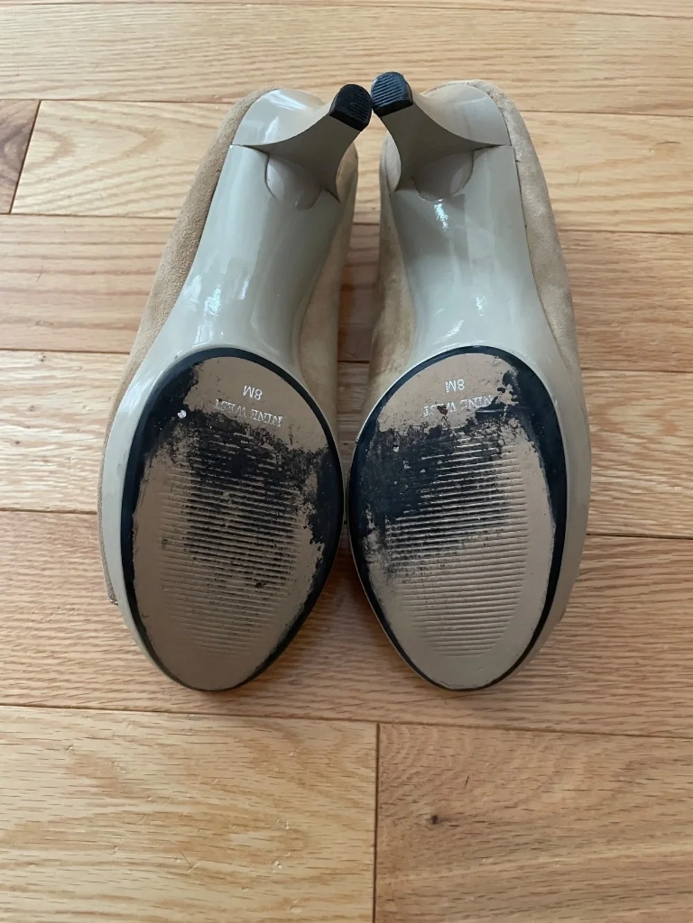 Nine West Peep Toes, Size 8, Tan Patent Leather
